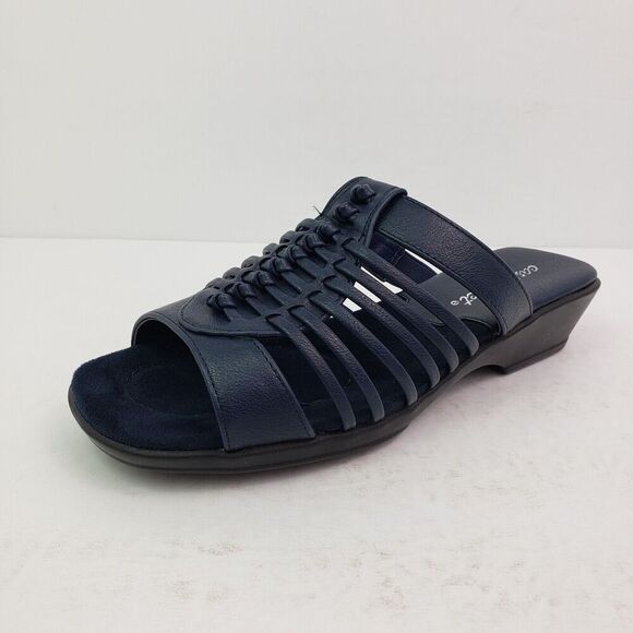 Easy Street Solite Airy Womens Size 7W Navy Slip On Casual Sandals - Picture 2 of 13